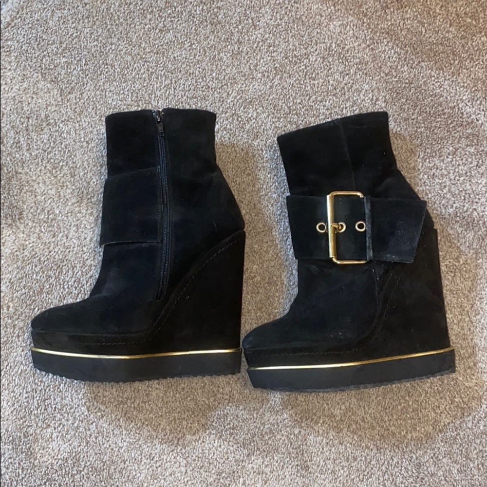 Paloma Barceló Wedges